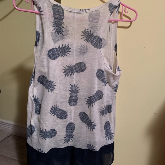 Ladies summer top - Picture 2 of 3